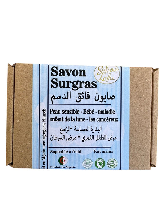Savon Surgras Saponifié à Froid : L'ultime douceur pour les peaux très sensibles et fragilisées